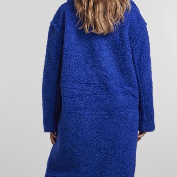 Pieces Pcnola teddy coat Cobalt blue NWT - Picture 2 of 16